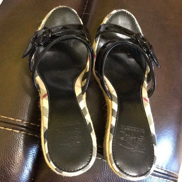 Burberry - Picture 5 of 8